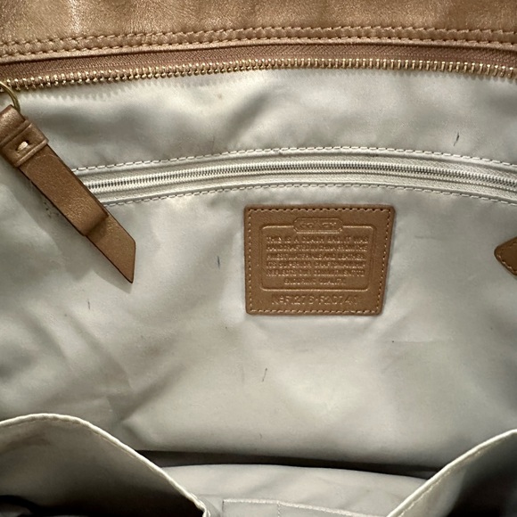 COACH TOTE - Picture 4 of 4